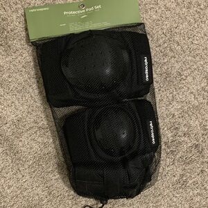 Retrospec Black Protective Pad Set for Women